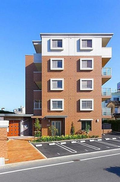 グランベールさくら小路の外観
