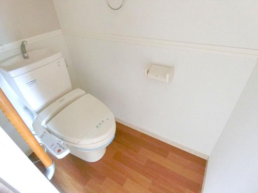 グランベールさくら小路のトイレ|清潔感のあるトイレです