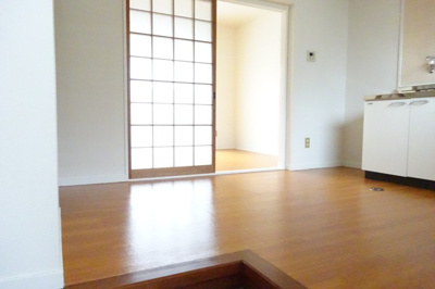 【居間・リビング】 | 椿本ビル