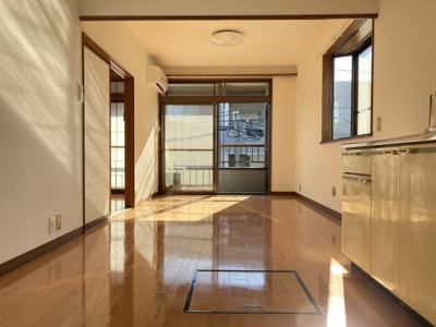 【居間・リビング】 | ファミール春日