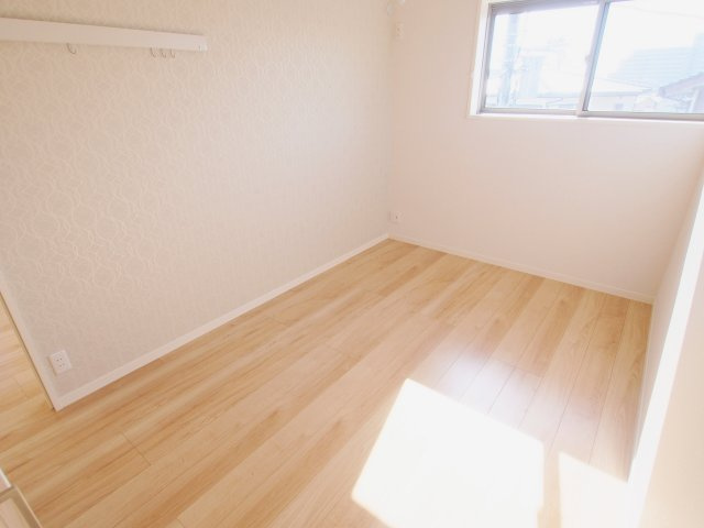 メゾン府中南の居間・リビング