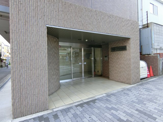 【エントランス】 | ベージョ・フロレスタ松崎町