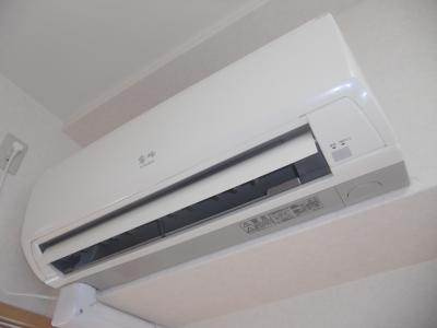 アテナリー右京の設備|エアコン