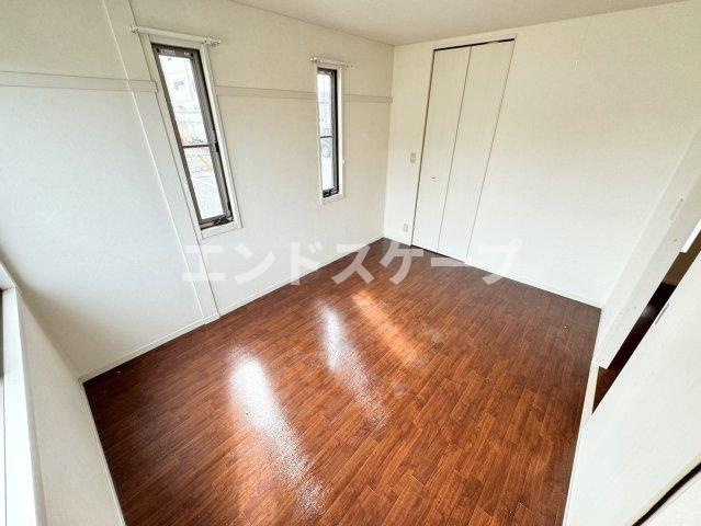 T's Garden Bの居間・リビング|高崎、前橋、伊勢崎エリアのお部屋探しはエンドスケープまで！お客様の理想お聞かせ下さい♪