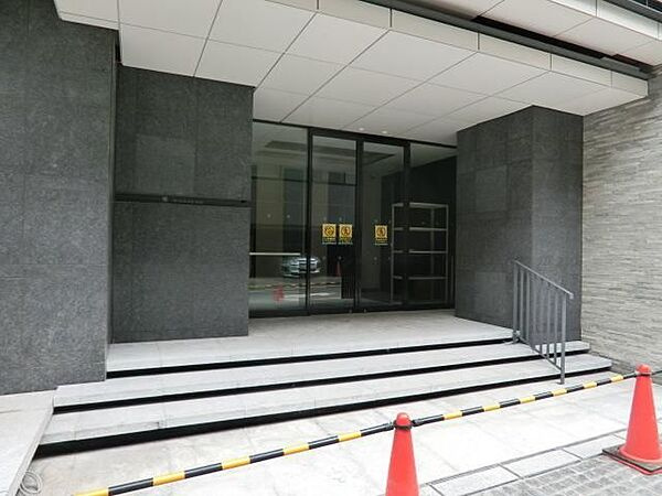 【エントランス】ザ・パークハビオ早稲田