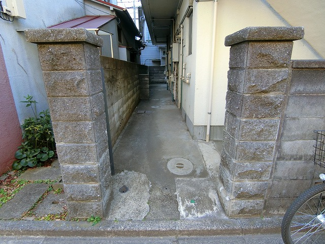 コーポ和幸のエントランス