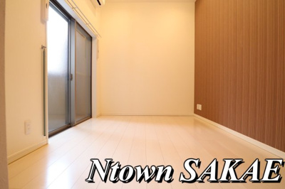 【居間・リビング】 | ラ・ネージュ筒井 | おしゃれな居間です