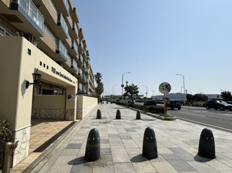 【その他】 | 前面道路を含む外観