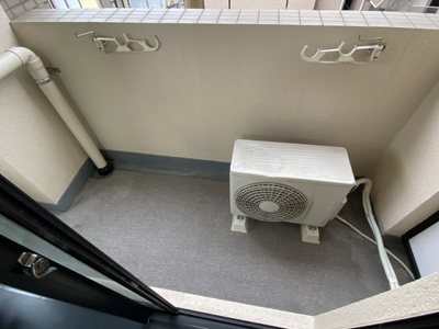 【バルコニー】 | ピュアドーム高宮アーネスト