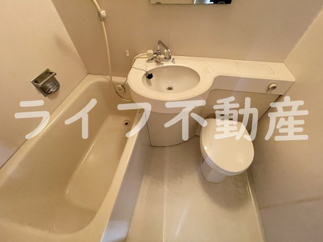 グリーンハウスの独立洗面台|朝の身支度には欠かせない独立洗面化粧台