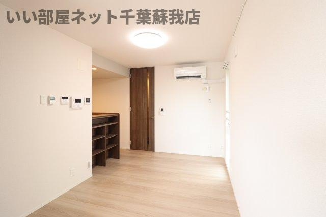 アヴァンスコート壱番館の居間・リビング|ゆったり過ごせる居間です