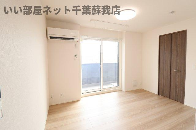 アヴァンスコート壱番館の洋室|ゆったりした洋室です