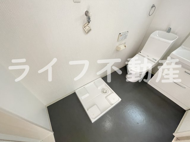 Tierra 長瀬 staの洗面所|明るい洗面所です