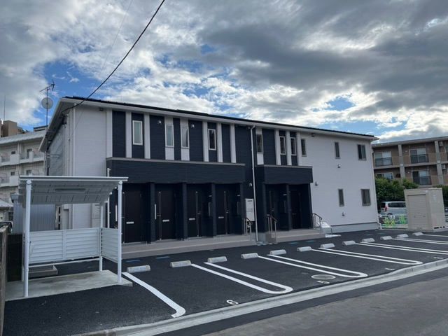 トリコロールⅢの駐車場