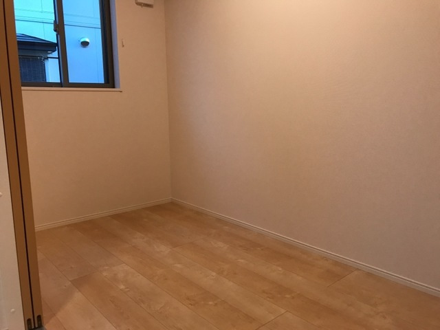 トリコロールⅢの内装