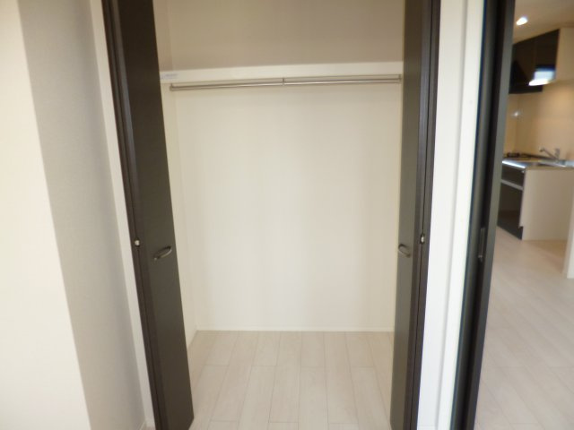 シャイン・パレスの収納|クローゼット