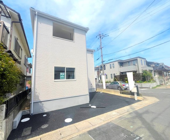 ◆完成物件につき即入居ＯＫ◆陽当たり良好◆宅配ＢＯＸ付き◆クレイドルガーデン八幡市川口東扇第１の駐車場|駐車場