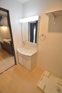 【洗面所】 | サン　プラウド