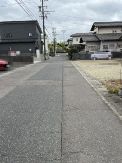 土地　蘇原吉野町3丁目の前面道路含む現地写真|前面道路　北から