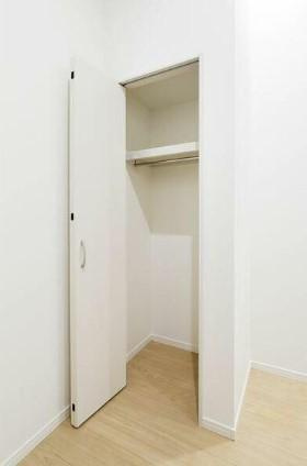 川崎市多摩区中野島４丁目のアパートの収納