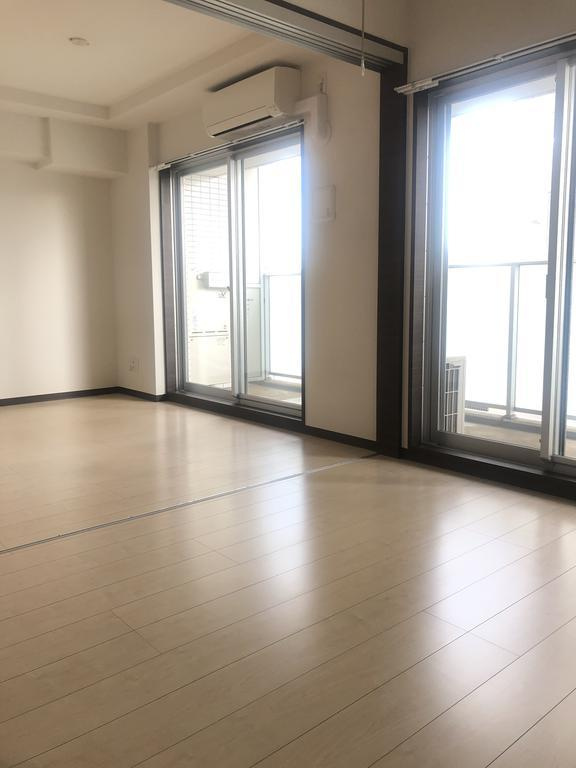 川崎市多摩区登戸の賃貸マンションの居間・リビング