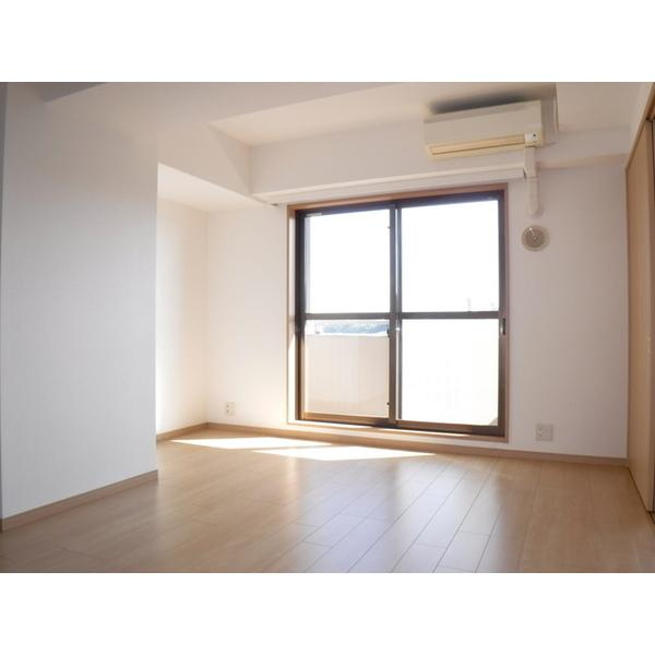 ベェルヴェル稲城のバルコニー