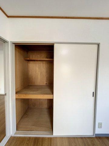 川崎市多摩区宿河原２丁目の賃貸マンションの収納