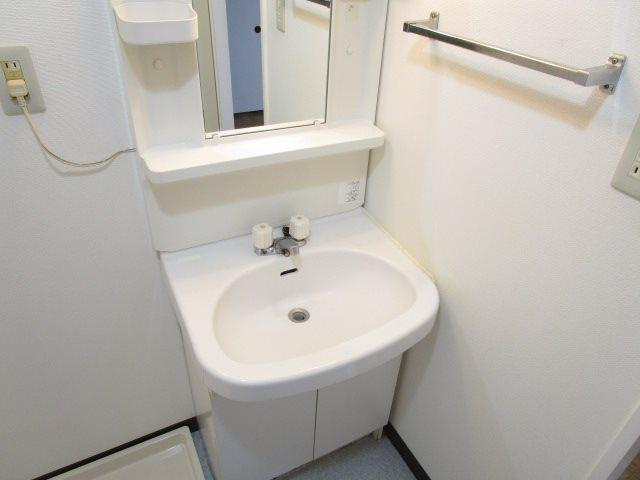 川崎市多摩区中野島４丁目の賃貸マンションの洗面所