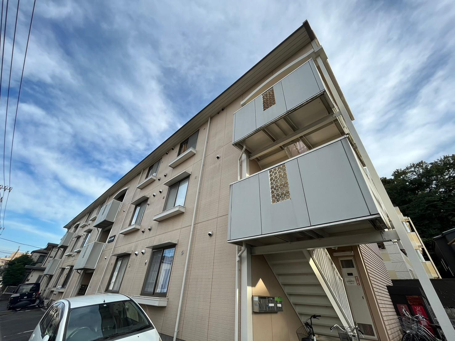 川崎市多摩区三田３丁目の賃貸マンションの外観