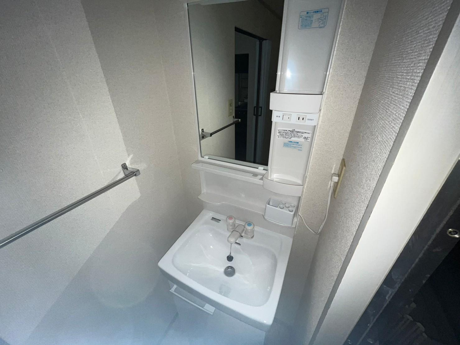 川崎市多摩区三田３丁目の賃貸マンションの洗面所