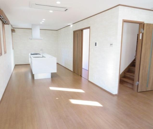 ルネージュの居間・リビング