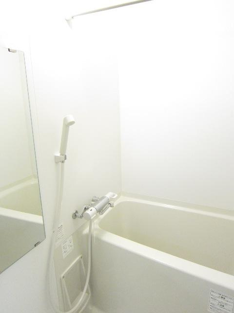 川崎市高津区下作延２丁目の賃貸マンションの浴室