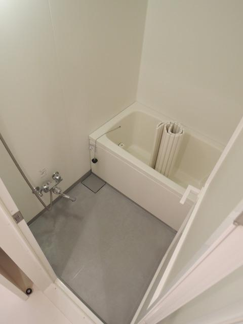 コート向ヶ丘の浴室