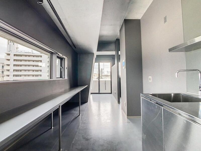 川崎市中原区上新城２丁目の賃貸マンションの居間・リビング