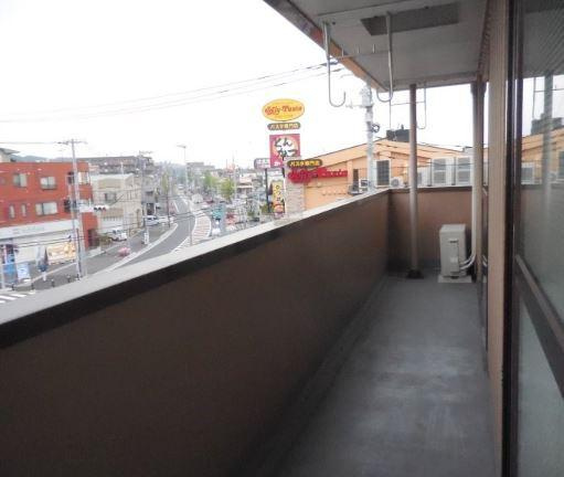 川崎市多摩区枡形１丁目の賃貸マンションのバルコニー