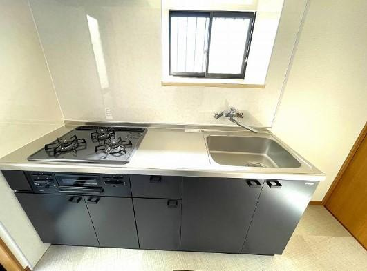 向原2丁目戸建のキッチン