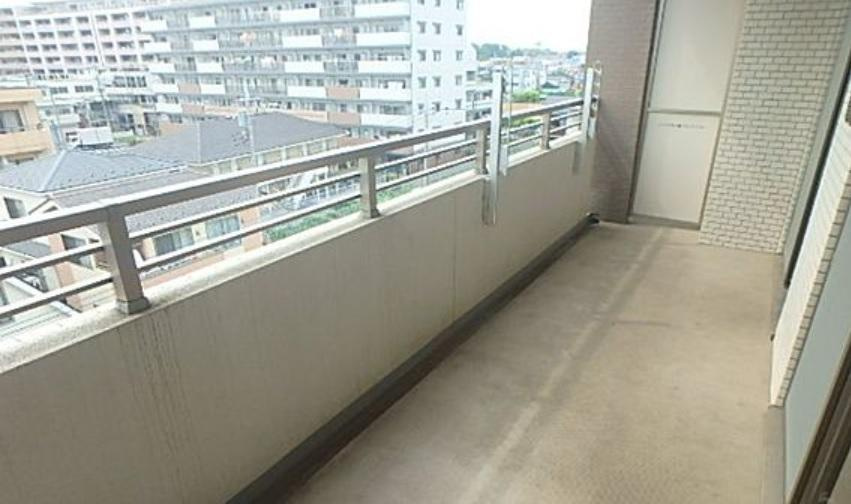 ガーデンホーム西国分寺のバルコニー