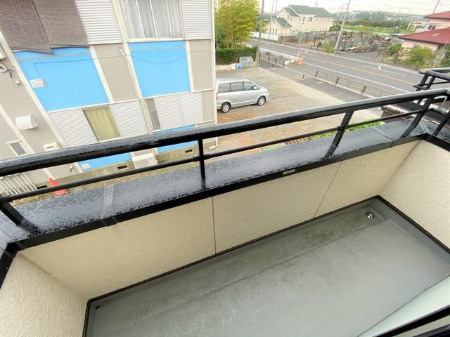 グリーンヴィラ・麻生のバルコニー