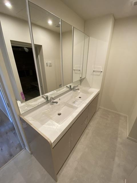 ヒルグラン代々木の洗面所