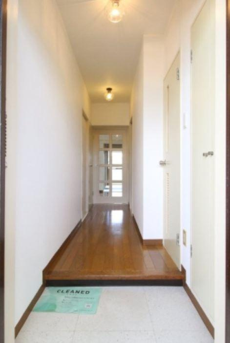 ガーデンプレイス久我山の玄関|※写真は代表的なお部屋です※