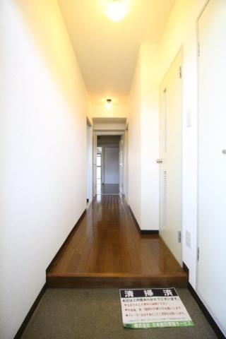 ガーデンプレイス久我山の玄関|同タイプ