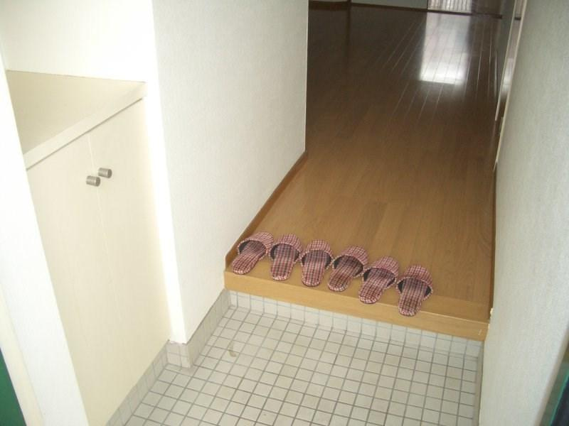 レフォール向ヶ丘の玄関