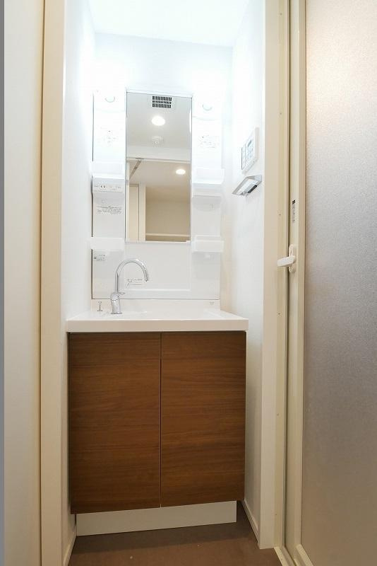 ハーモニーレジデンス新宿 THE NORTHの洗面所