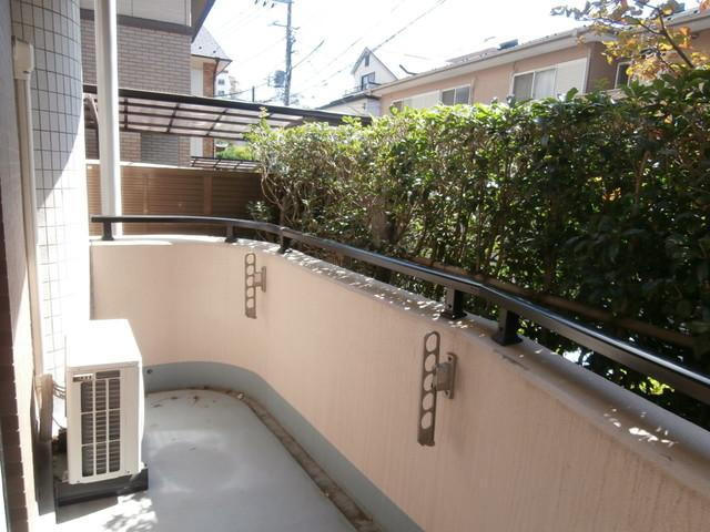 ガーデンフォート目黒のバルコニー