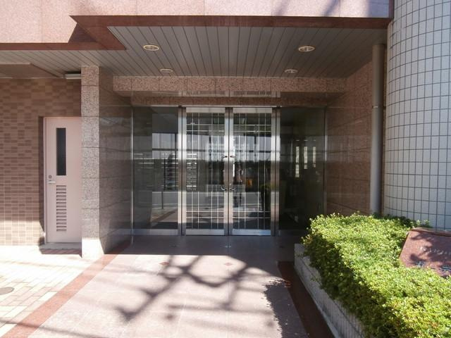 ガーデンフォート目黒のエントランス