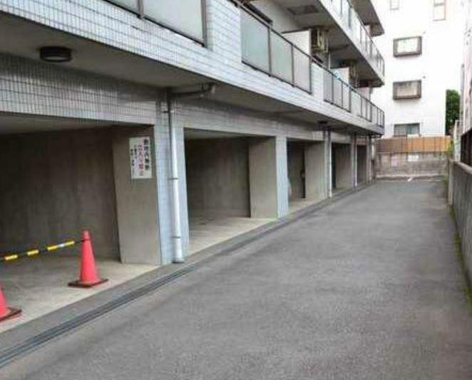 カサグランデの駐車場