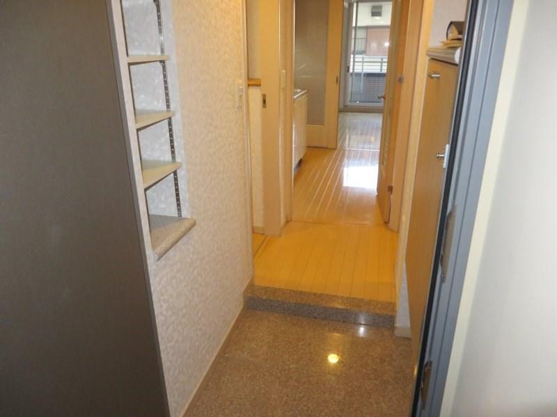 ロイヤルパーク多摩川2番館の玄関