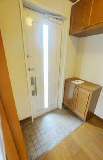 フォレスト久末の玄関|※写真は代表的なお部屋です※