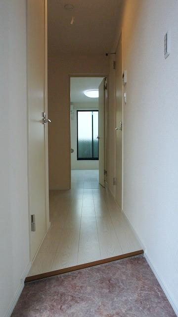 グランヒルズ八王子の玄関