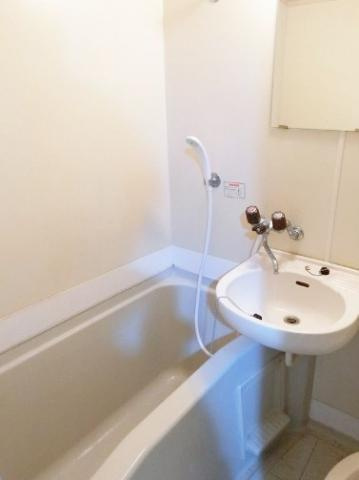 ミングルAP.栗谷一番館の浴室